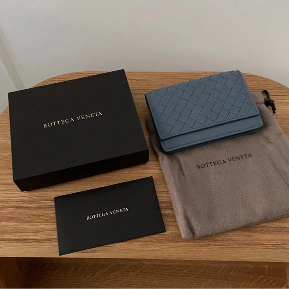 Bottega Veneta Intreccio Card Holder - Picture 1 of 5